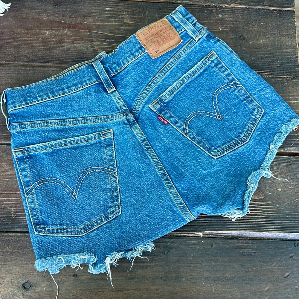 LEVIS 501